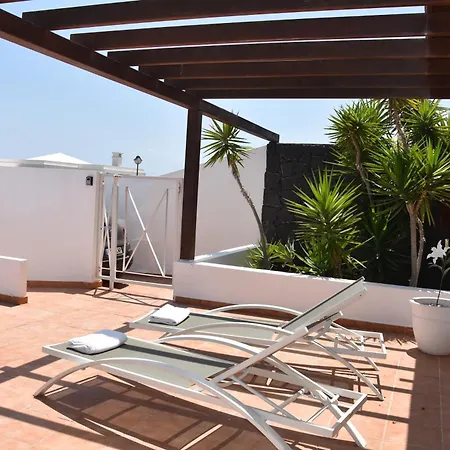 Happy Con Piscina Privada Playa Blanca (Lanzarote)