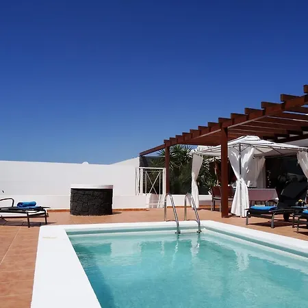 Happy Villa - Piscina Y Amplia Terraza Soleada