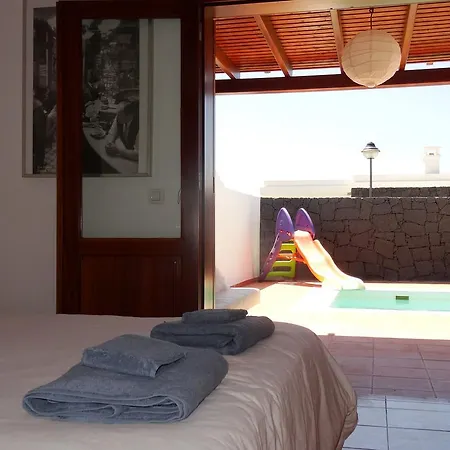 Happy Villa - Piscina Y Amplia Terraza Soleada Villa