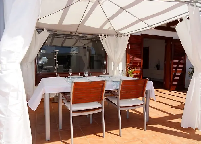 Villa Happy Con Piscina Privada Playa Blanca (Lanzarote)